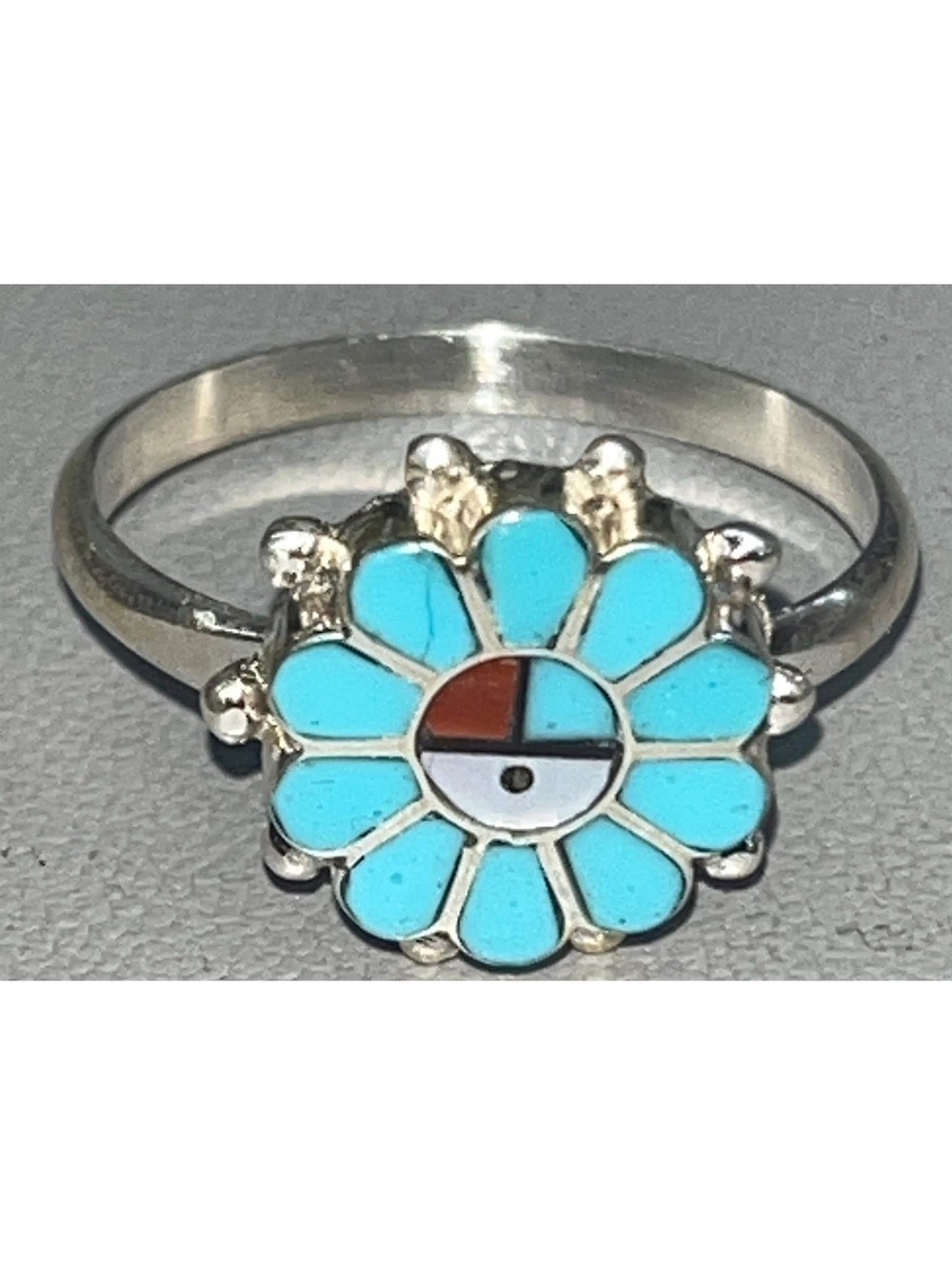 Zuni turquoise sterling silver cluster inlay sunface traditional ring size 7.75
